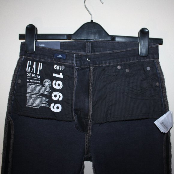 NWT Gap High Rise Crop Boot Ankle Flare Jean - Picture 5 of 9